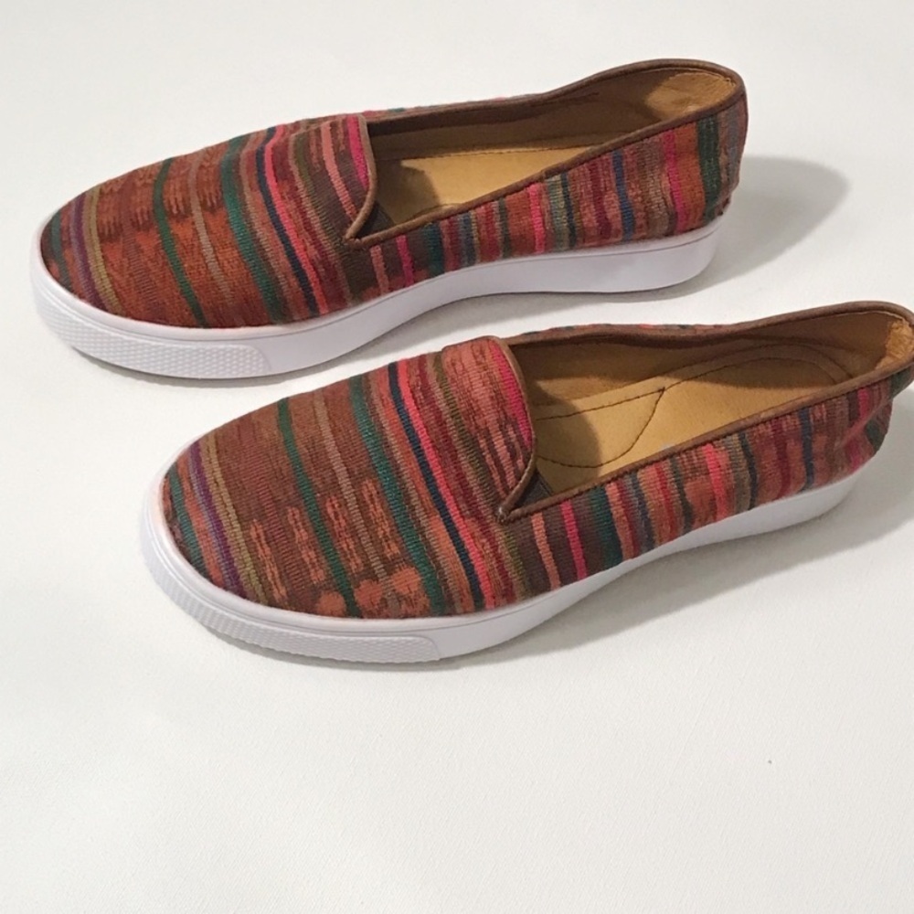 TEYSHA Handmade Adventure Shoes Aztec Woven